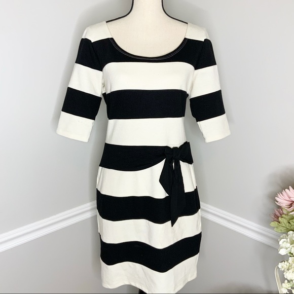 Signature by Sangria Dresses & Skirts - SANGRIA Black White 3/4 Sleeve Body Dress